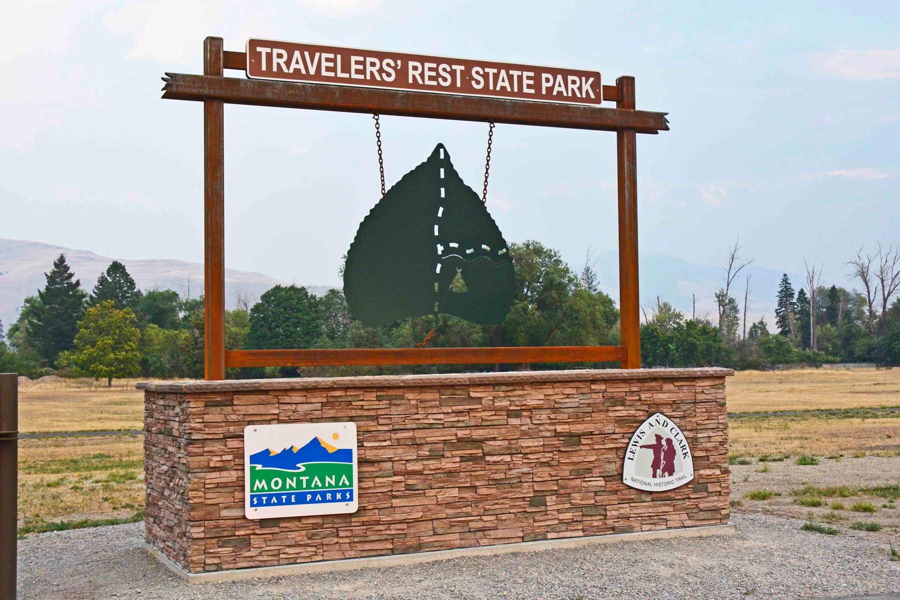 travelers rest state park entrance